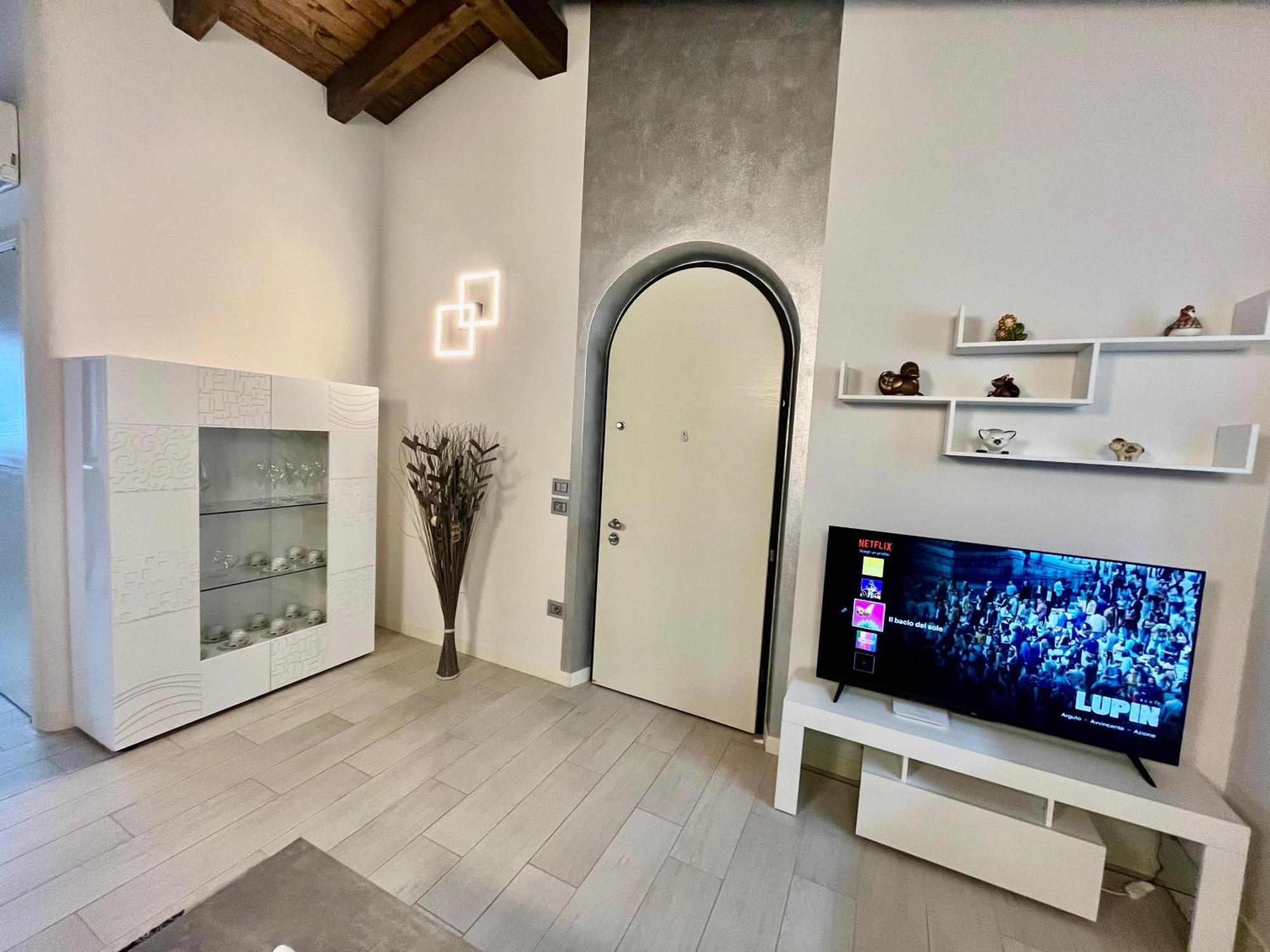 Ferienwohnung Il Bacio Del Sole Lovere Exterior foto